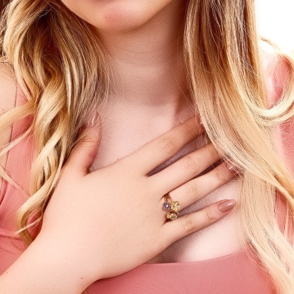 TAŞLI ÇİÇEKLİ YÜZÜK