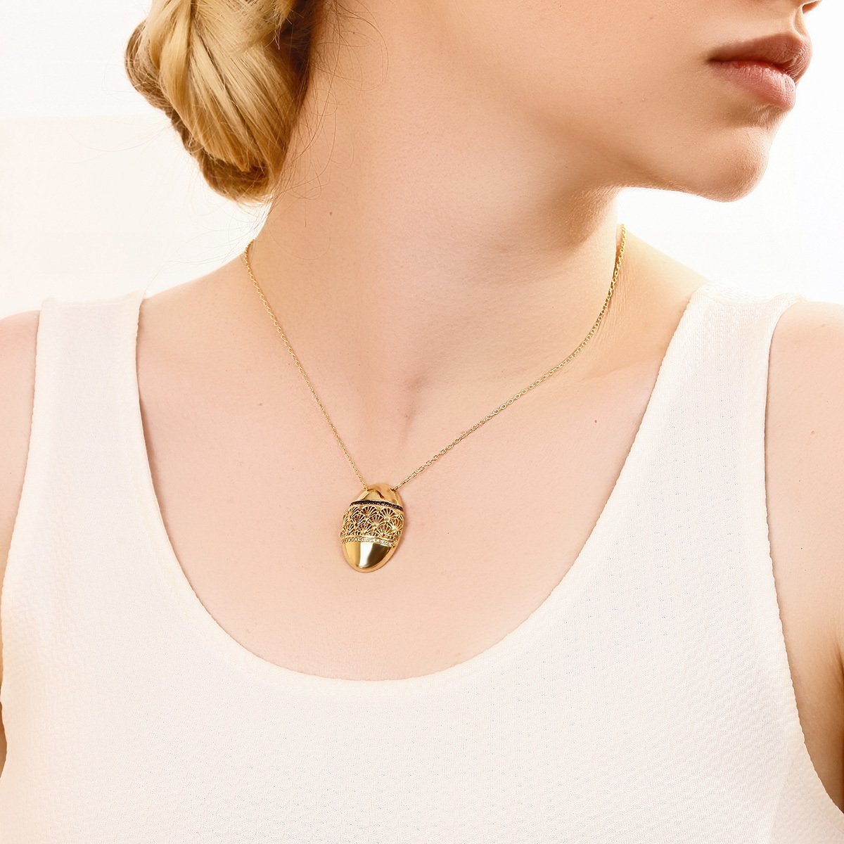 Desenli Gümüş Kolye