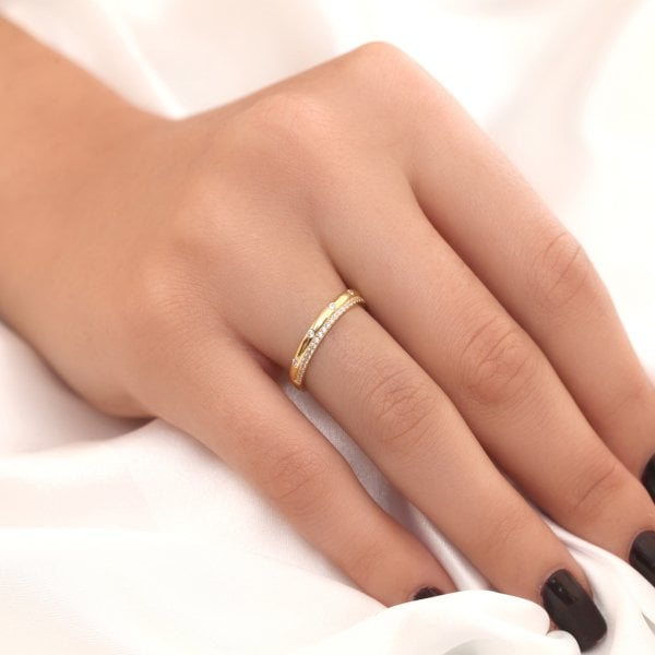 Taşlı Hafif Gümüş Yüzük