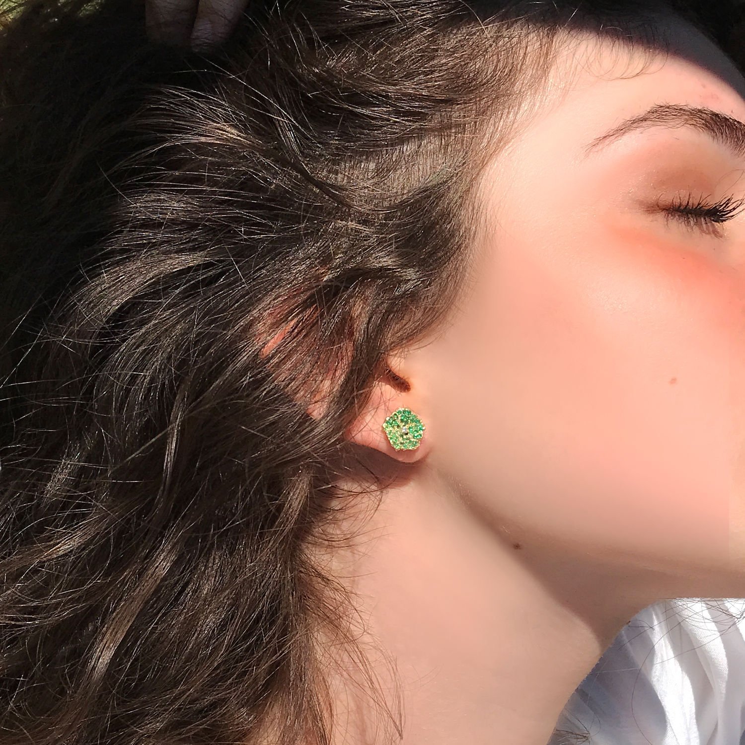 Zümrüt Yeşili Çiçekli Küpe