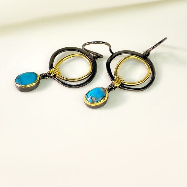 Doğal Firuze Taşlı Gümüş Küpe