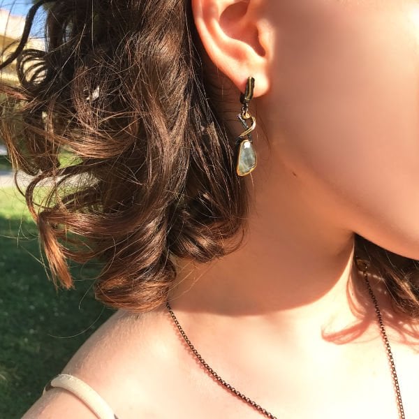 Doğal Labradorit Taşlı Gümüş Küpe